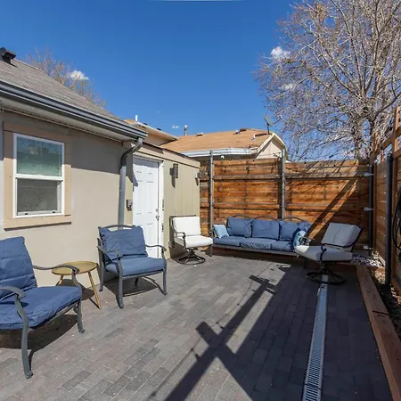 Modern Studio Escape In Denver
